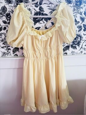 SHEIN Pale Yellow Ruffle Puff-Sleeve Mini Dress